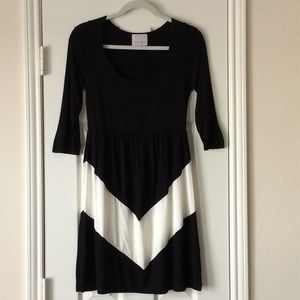 Women’s Long Sleeve Black and White Dress